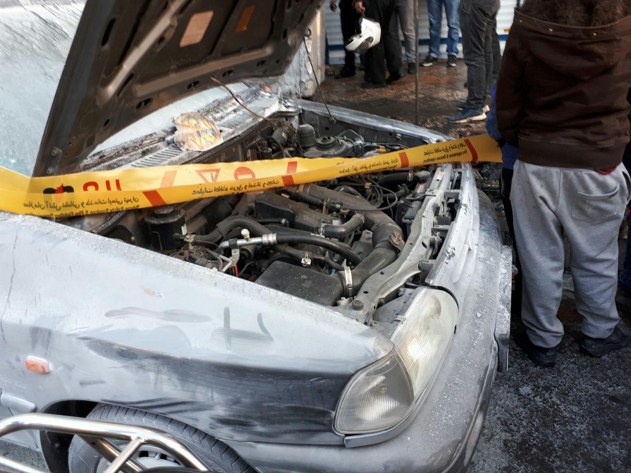 انفجار بساط یک دستفروش مواد محترقه در تهران + عکس