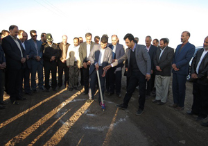 مراسم کلنگ زنی ایستگاه معاینه فنی در شهرستان نایین