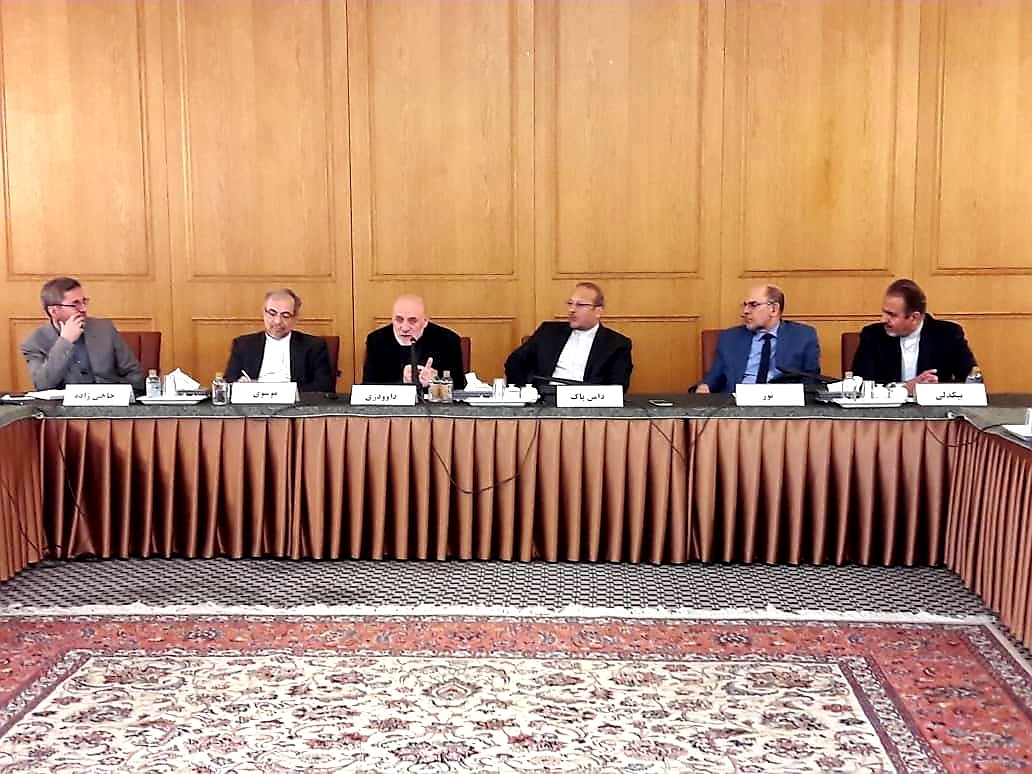 داودزی: برقراری صلح در افغانستان نیازمند هماهنگی است