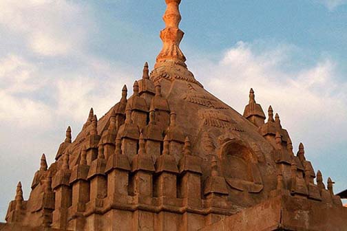 معبد هندوها بنایی بی همتا از معماری هندی در جنوب ایران