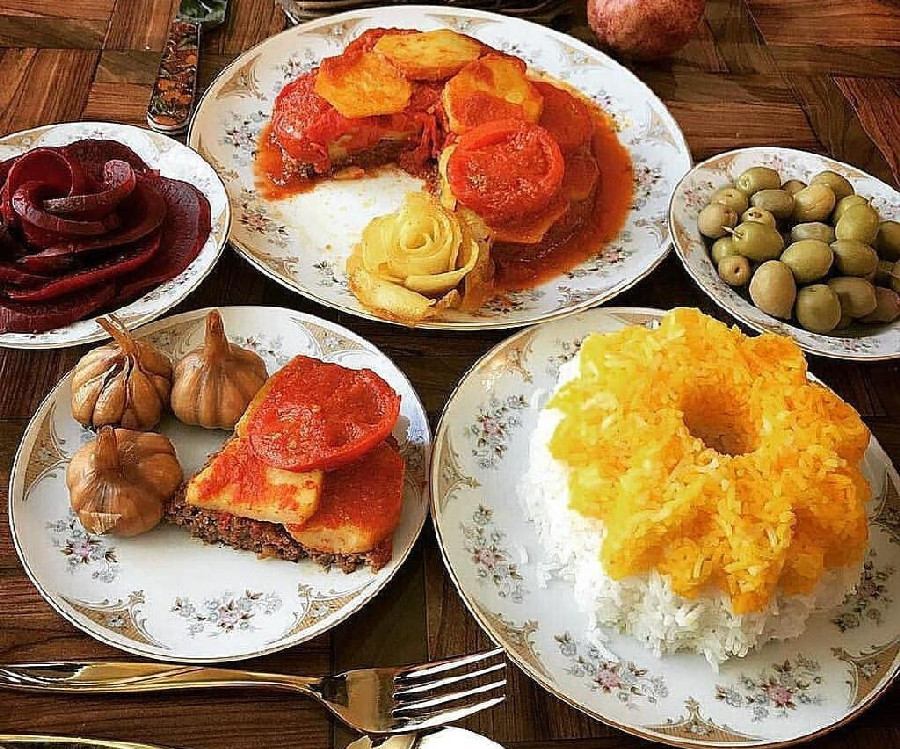 استان مرکزی سرزمین آش ها و دیار شکرستان/ سراغ طعم میوه&zwnj;های بهشتی در غذاهای سنتی برویم