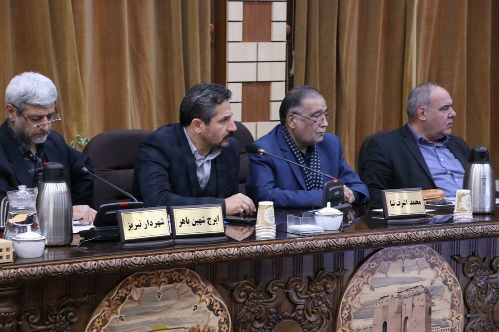 معاینه رایگان فنی تاکسی‌های شهر تبریز در سال آینده