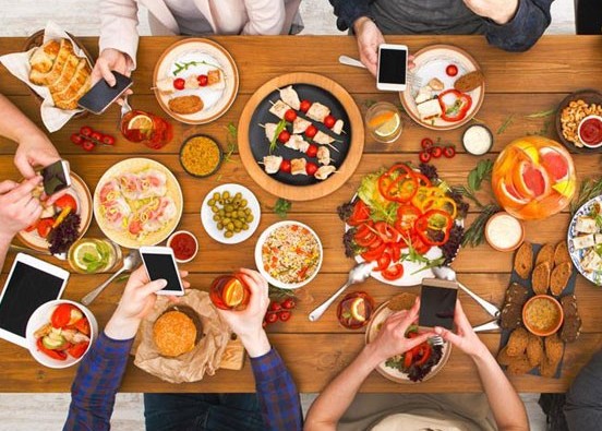 استان مرکزی سرزمین آش ها و دیار شکرستان/ سراغ طعم میوه&zwnj;های بهشتی در غذاهای سنتی برویم