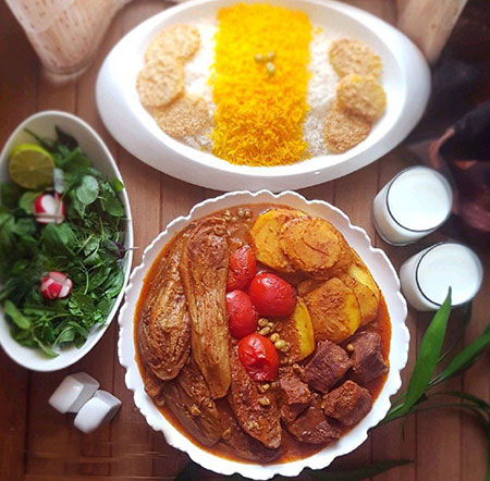 با محبوب&zwnj;ترین غذا&zwnj;های ایرانی از دید گردشگران خارجی آشنا شوید
