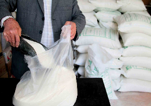 توزیع شکر در روستا‌های شهرستان مهاباد