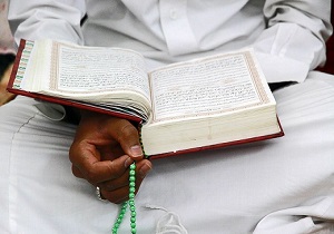 آغاز مراسم معنوی اعتکاف در قزوین
