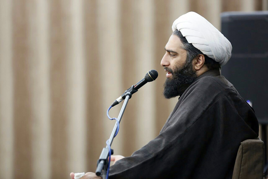 حق مستضعفان را از گلوی سرمایه داران مفسد بیرون بکشید