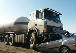 مصدومیت ۶ نفر بر اثر تصادف بین دو خودروی پراید و تانکر سوخت در پلدختر
