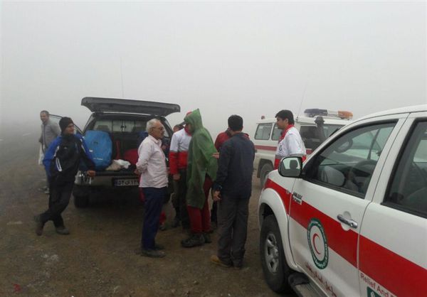 امداد رسانی به بیش از ۱۸۰ نفر در محورهای کوهستانی گلستان