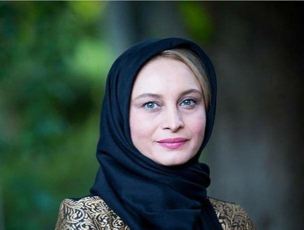 اولین ویدئو از حضور مریم کاویانی در کنار همسرش +فیلم