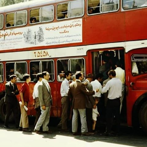 حمل&zwnj;ونقل شهری در پایتخت از دیروز تا امروز / تاکسی اینترنتی یا واگن اسبی؟ + تصاویر