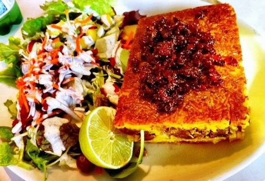 رفع اضطراب با &laquo;ته&zwnj;چین کشمش و لپه&raquo; / مصرف این غذای محلی جوانی و زیبایی را برایتان به ارمغان می&zwnj;آورد