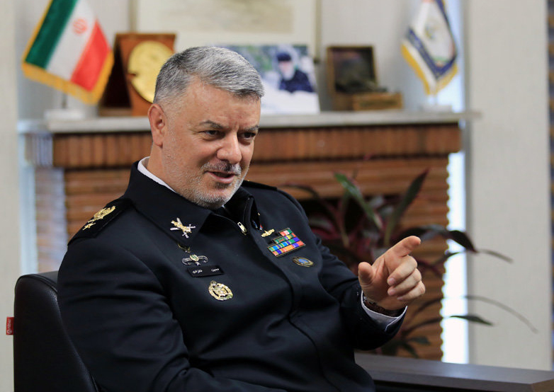 نسل جدید&laquo;هواناو&raquo; در راه است/ تروریست&zwnj;های نیابتی در دریا را سرکوب می&zwnj;کنیم/ ماجرای اسکورت کشتی&zwnj;های نفتکش را کمتر کسی می&zwnj;داند