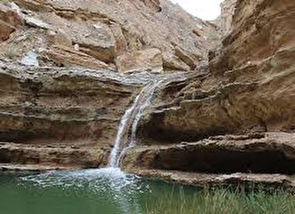 آبشارگزخون جاذبه&zwnj;ای گردشگری در جنوب استان بوشهر