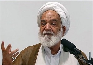 آیت الله مؤمن زندگی خود را در راه انقلاب و امام راحل صرف کرد