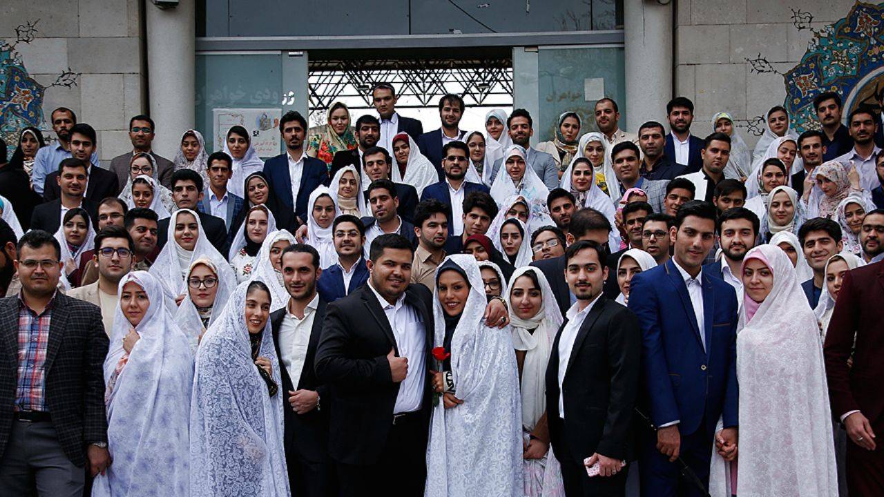 برگزاری جشن ازدواج کاروان همسفر تا بهشت در مشهد