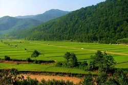 اصفهان، بهشت گردشگری ایران + فیلم