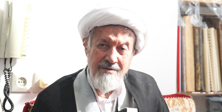 علت تمدید عضویت آیت الله مومن در شورای نگهبان
