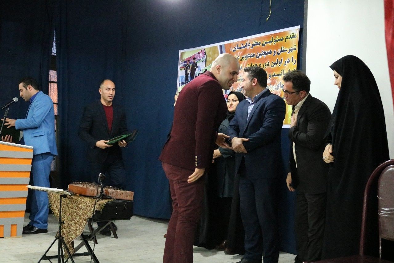 تجلیل از رزمی کاران آستانه اشرفیه