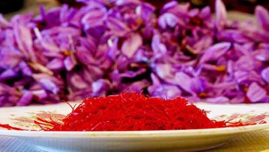 طلای سرخ گرمی چند؟