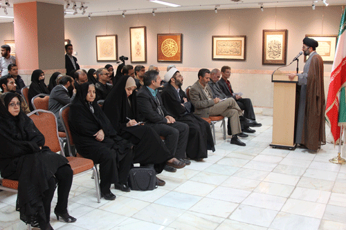 گشایش نمایشگاه آثار خوشنویسی &laquo;بهجه النبی&raquo; در موزۀ مرکزی آستان قدس رضوی