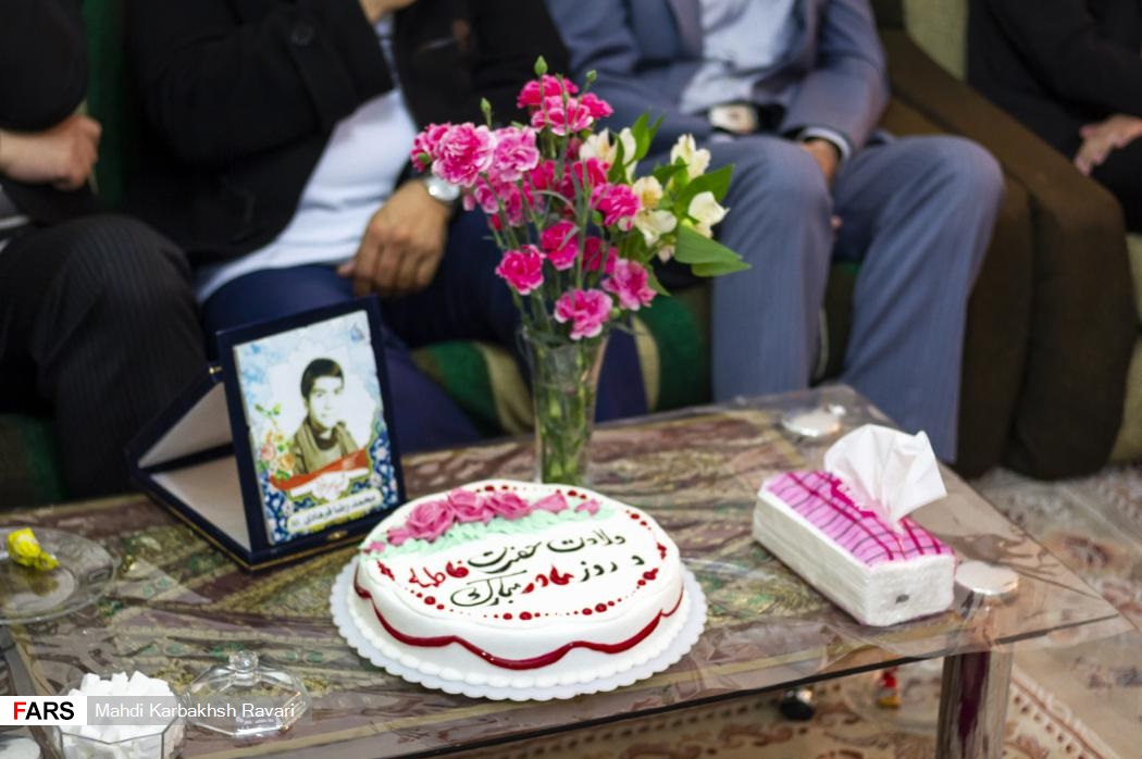 زنی که ۳۲ سال با فرزند شهیدش زندگی کرد! + تصاویر