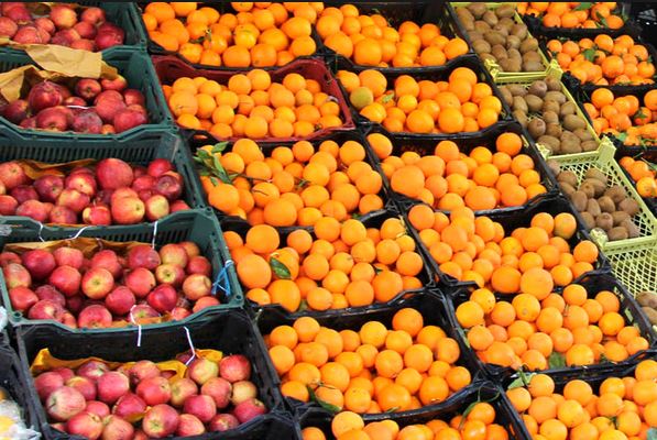 تامین کالا&zwnj;های اساسی و میوه شب عید و ایام نوروزساوه