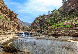 دره زیبا و رؤیایی با آبشارهای کوتاه و بلند در "کول چپ" + فیلم