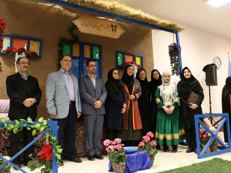 برپایی نمايشگاه آيين سرزمين من در مشهد