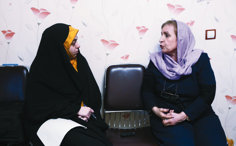 معنای حقیقی واژه &laquo;مادر&raquo; را در این انجمن بیابید