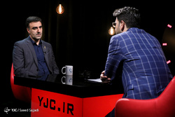 از پایان مهلت هاتگرام و طلاگرام تا راه رسیدن به یک پیام‌رسان بومیِ فراگیر در گفت‌وگو با امیر خوراکیان، معاون مرکز ملی فضای مجازی