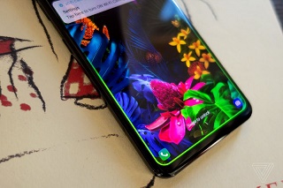 نمایشگاه MWC 2019 | ال&zwnj;جی پرچمدار جدید خود را در دو نسخه مشابه معرفی کرد +تصاویر