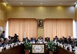 بررسی علت گرانی اخیر در  کمیسیون اقتصادی مجلس + فیلم