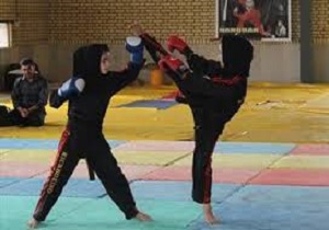 فعالیت ۲۰۰ بانوی رزمی کار در کبودراهنگ