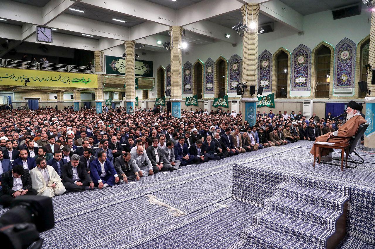 ملت ایران قوی&zwnj;تر از ۴۰ سال قبل و دشمنان آن ضعیف&zwnj;تر شده&zwnj;&zwnj;اند/دشمنان بشریت به&zwnj;دنبال نابود کردن خانواده، رواج شهوات و از بین بردن حیا هستند