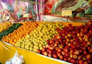 فعالیت غیرقانونی بازارچه‌های عرضه میوه و تره‌بار در قم