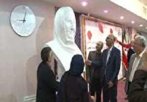 تجلیل از بانوی نیکوکار دامغانی
