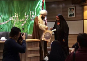 تقدیر از مرضیه هاشمی در مراسم بزرگداشت مقام مادر + فیلم