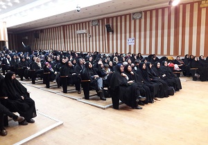 شب بانوان طبسی با تجلیل از برترین‌ها