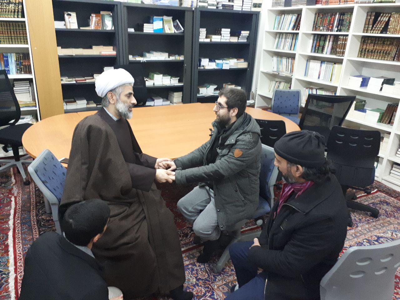 مهندس جوان فرانسوی شهادتین گفت و مسلمان شد