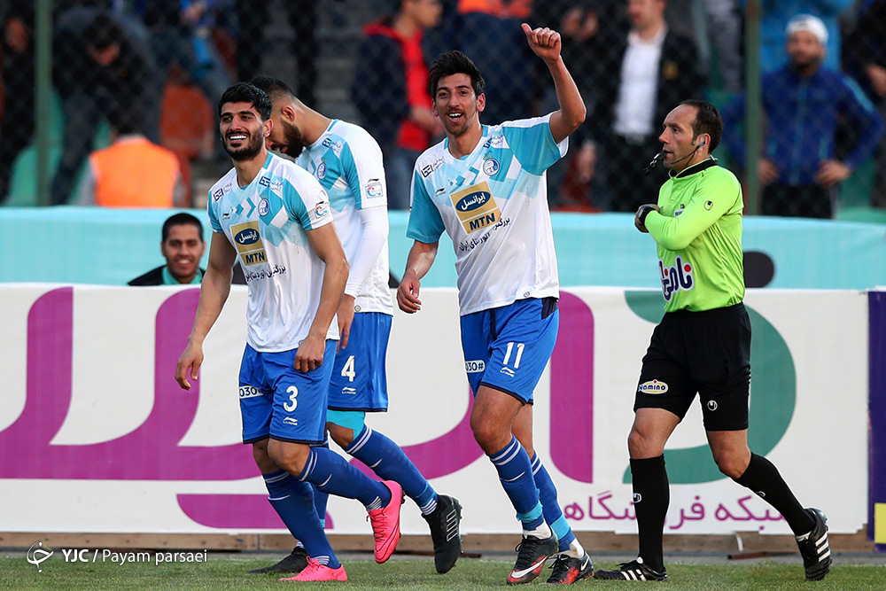 طلب ذوب آهن از استقلال چه قدر است؟