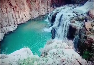 آبشار زیبا در دل طبیعت روستای "آب بید بوان" + فیلم