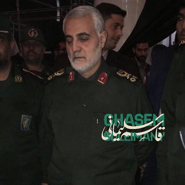 اولین تصاویر از حضور سردار سلیمانی در کنگره ۶۵۰۰ شهید استان کرمان