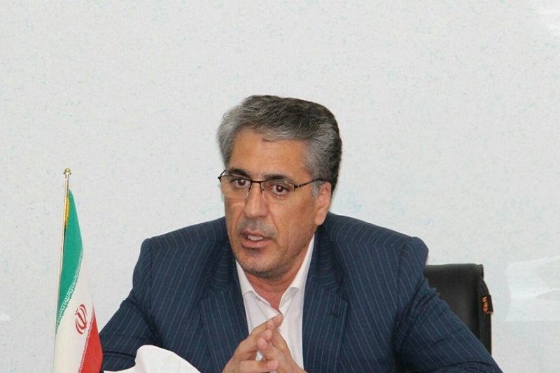 ادارات و بانک ها پرداخت وام اشتغال زایی به جوانان را تسهیل کنند