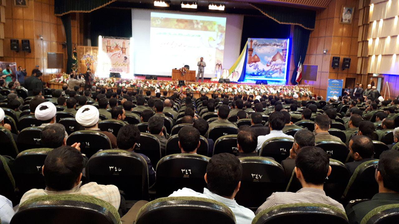 مراسم تجلیل از مدافعان حرم برگزار شد