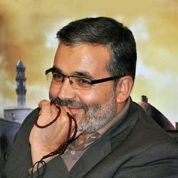 اصحاب رسانه واقع بینانه نقد کند
