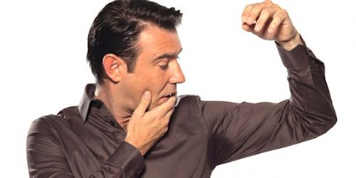 چند راه حل ساده و طبیعی برای کنترل تعریق