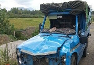 واژگونی نیسان حادثه آفرید