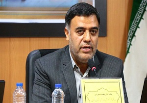 تجلیل از خانواده های شهدای فرهنگی و دانش آموز در هفته معلم