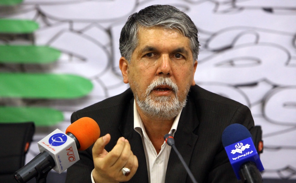 بحران کتابخوانی کمتر از بحران آب نیست/ فضای نشر گرفتار قاچاق‌هایی بدتر از ارز و بنزین است/ ناشران را از غارتگری نجات دهیم